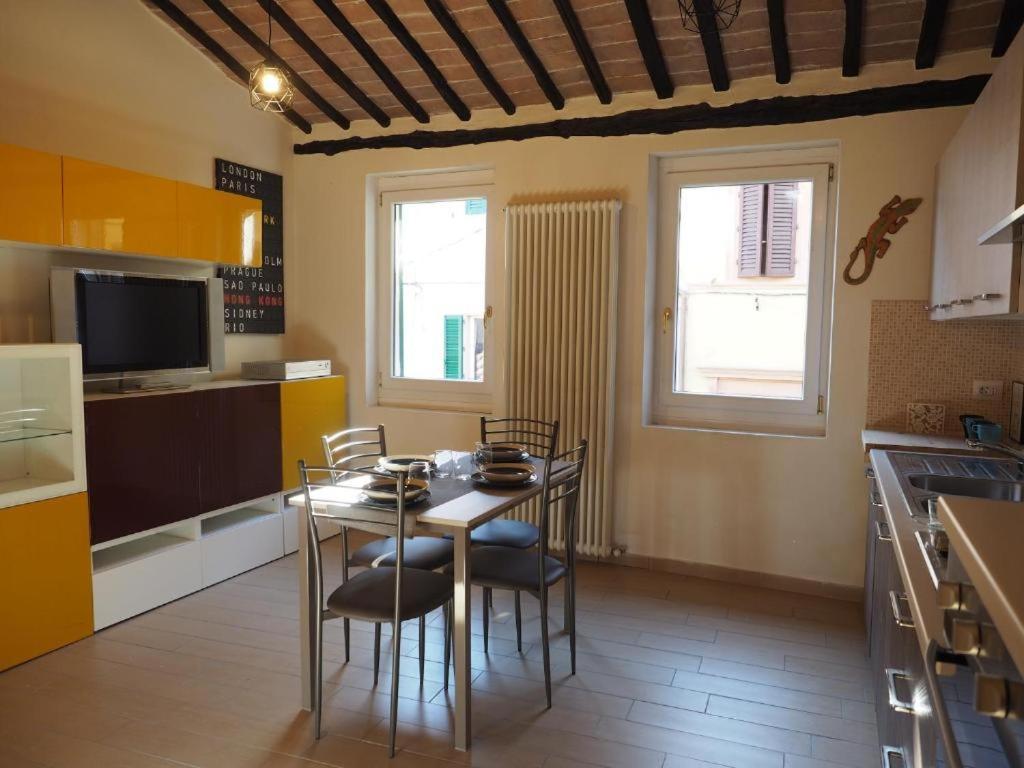Contrada House By Francigenaapartments Siena Dış mekan fotoğraf